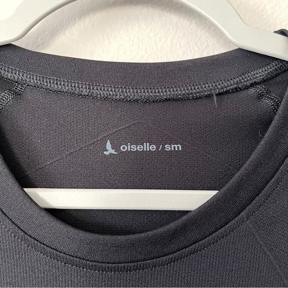 Oiselle Women’s Size Small Black Athletic Running Top Short Sleeve Crew Neck - Picture 5 of 6